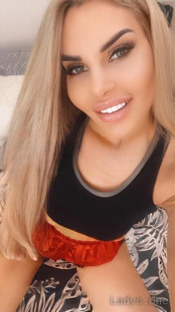 Daria (23) – Call Girl & Independent Escort Service in Springfield - Gallery Photo 3