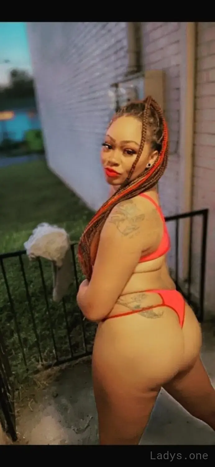 Evei (27) – Call Girl & Independent Escort Service in St. Cloud - Gallery Photo 2