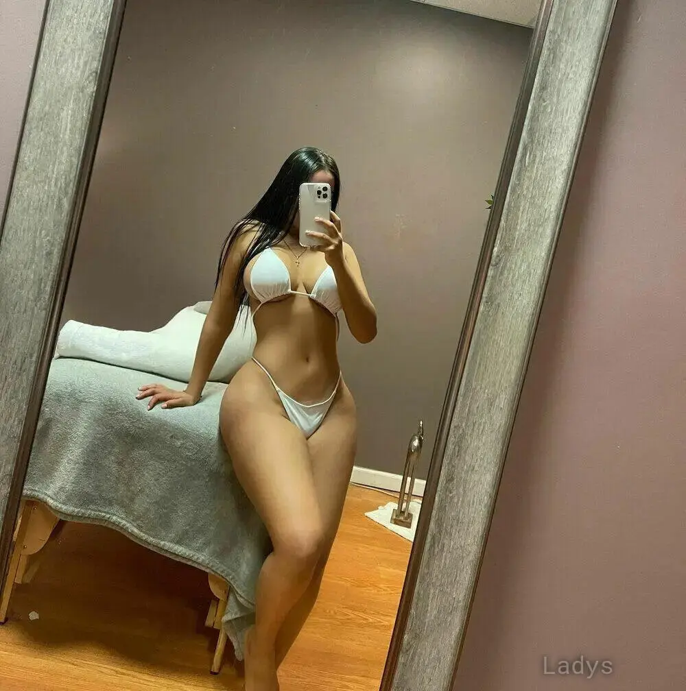 Amy Royce (24) – Call Girl & Independent Escort Service in St. Louis - Gallery Photo 3