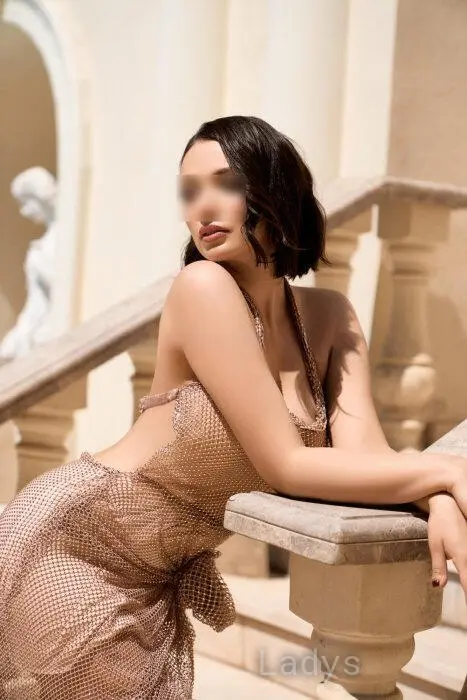 Anna Veide (28) – Call Girl & Independent Escort Service in St. Moritz - Gallery Photo 2