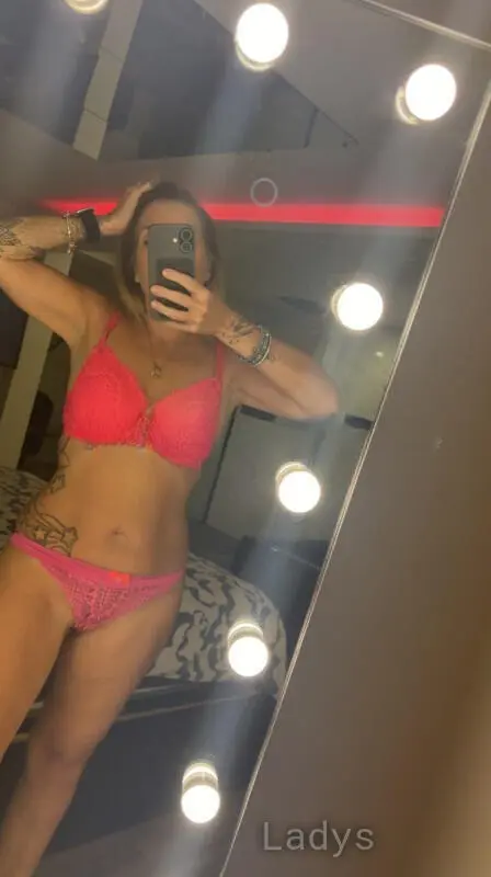 Oceane (41) – Call Girl & Independent Escort Service in Strasbourg - Gallery Photo 3