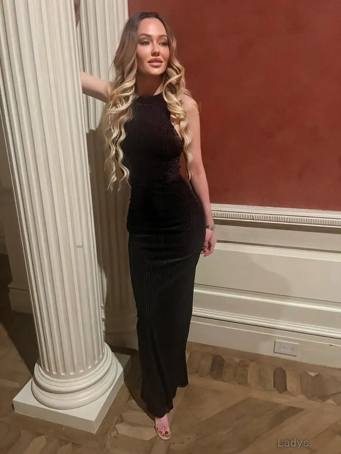 Amanda Sanders (22) – Call Girl & Independent Escort Service in Sun Valley - Gallery Photo 2