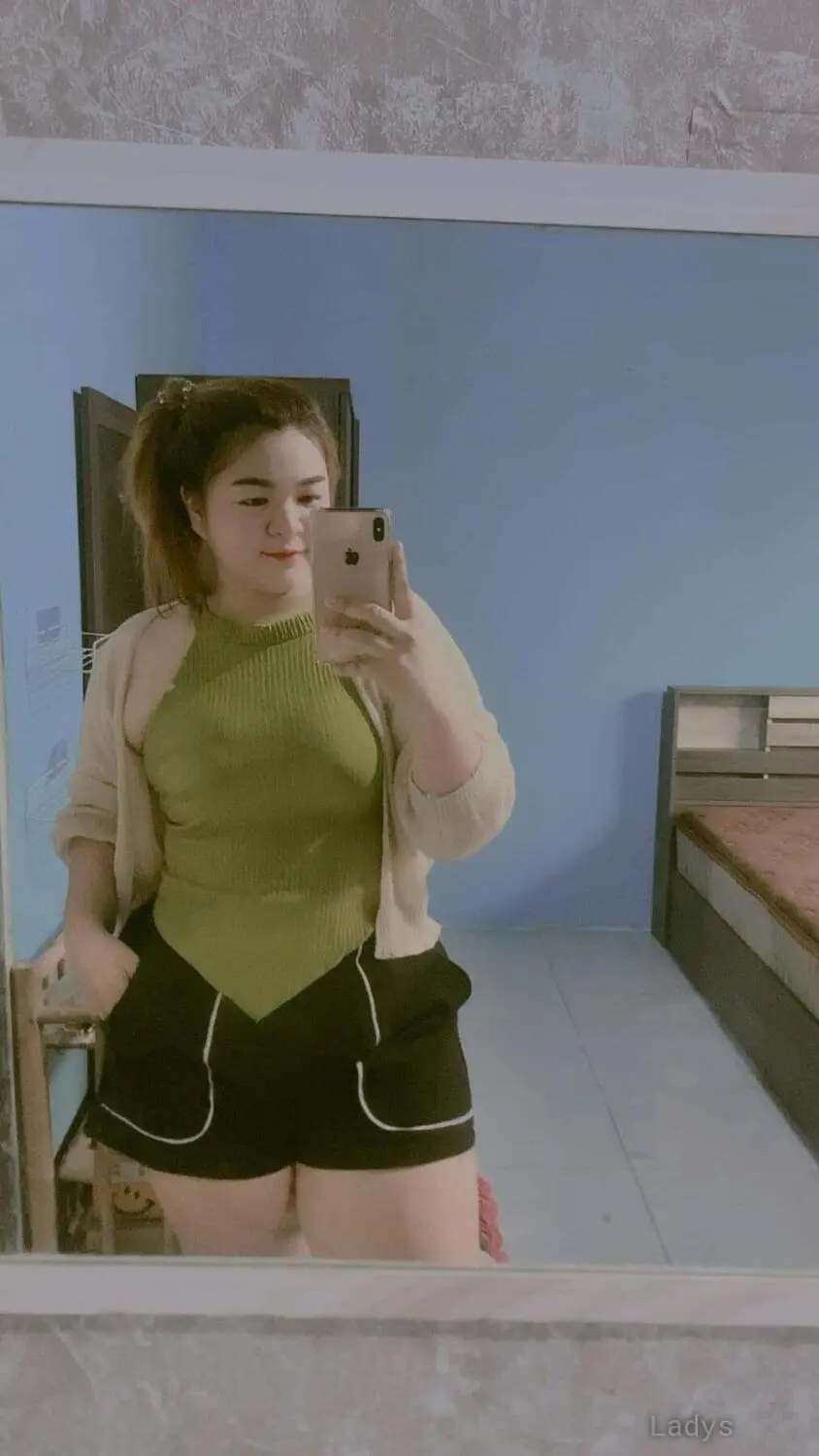 Mareem (26) – Call Girl & Independent Escort Service in Sur - Gallery Photo 4