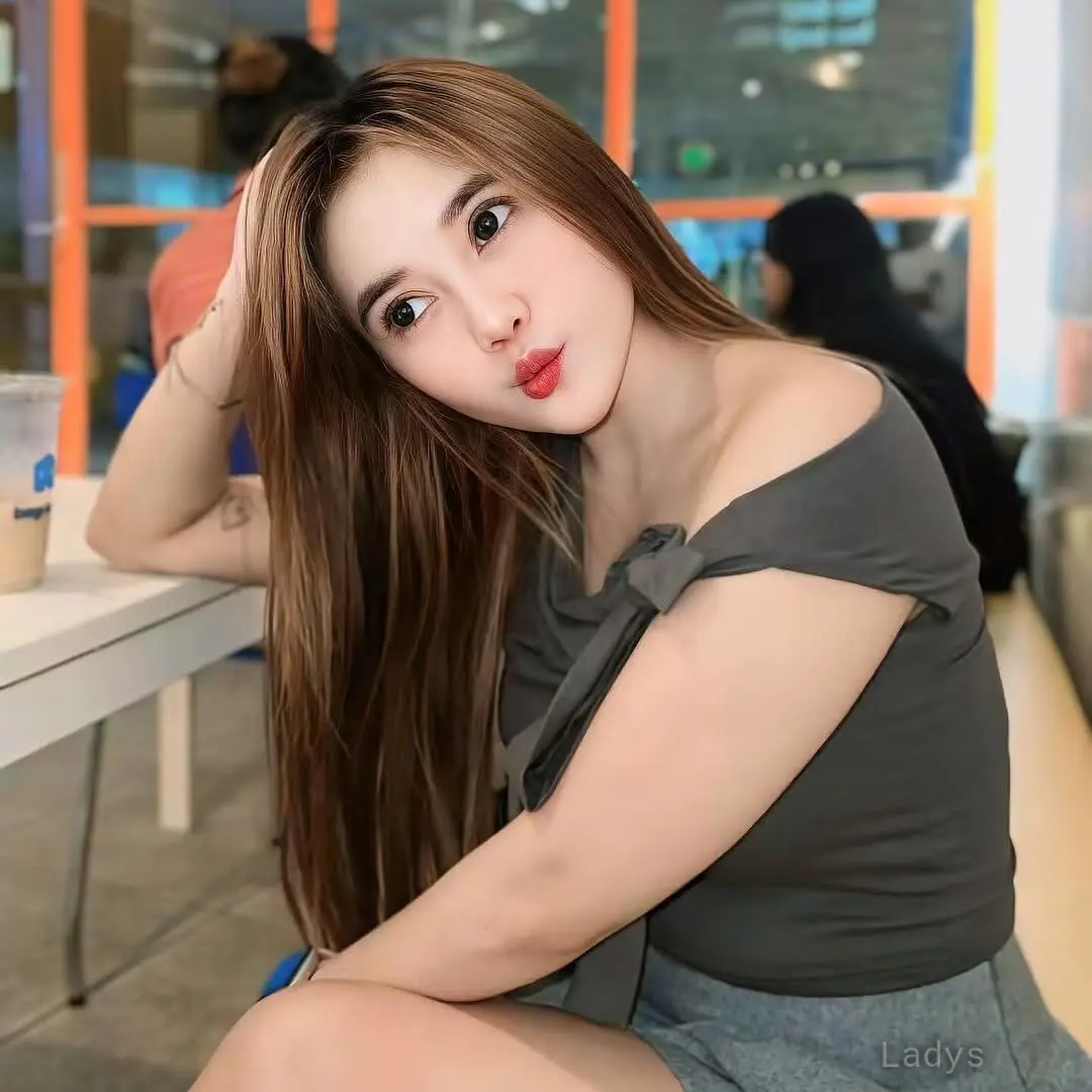 Sasa (23) – Call Girl & Independent Escort Service in Surabaya - Gallery Photo 5