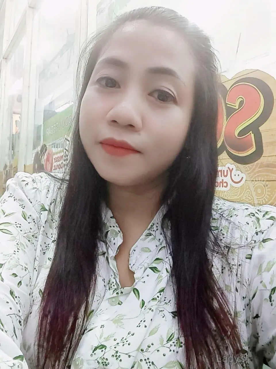 Karina (57) – Call Girl & Independent Escort Service in Surabaya - Gallery Photo 3