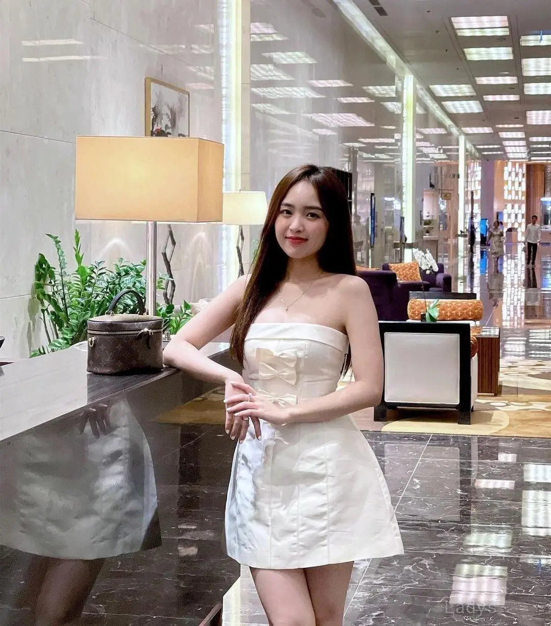 Hilda (23) – Call Girl & Independent Escort Service in Surabaya - Gallery Photo 2