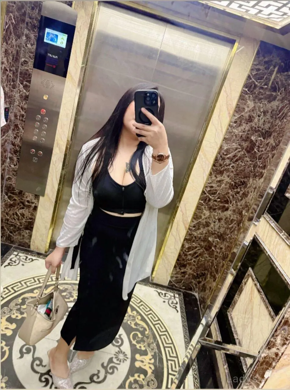 Annika (23) – Call Girl & Independent Escort Service in Surat Thani - Gallery Photo 4
