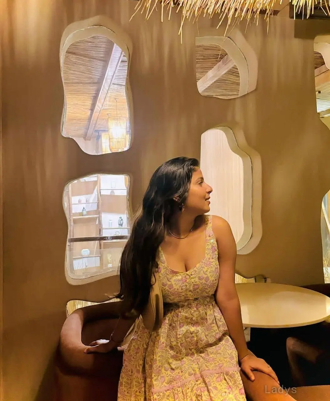 Aalya (22) – Call Girl & Independent Escort Service in Surat - Gallery Photo 3
