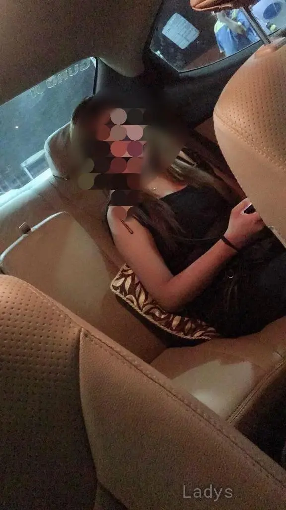 Milky (23) – Call Girl & Independent Escort Service in Swindon - Gallery Photo 3