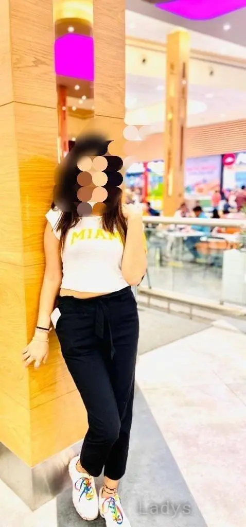 Milky (23) – Call Girl & Independent Escort Service in Swindon - Gallery Photo 2