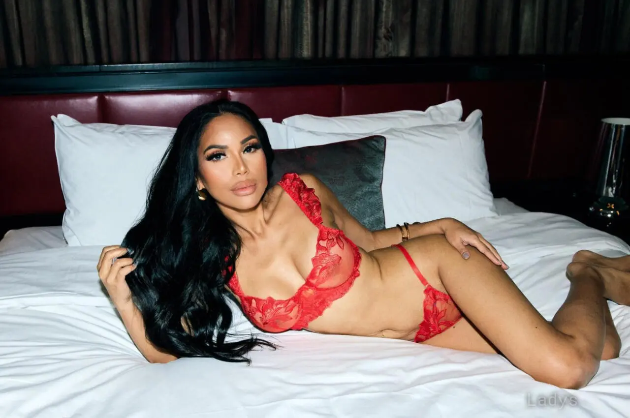 Alexandra (32) – Call Girl & Independent Escort Service in Sydney - Gallery Photo 3