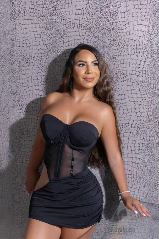 Salome Diaz (23) – Call Girl & Independent Escort Service in Sydney - Gallery Photo 2