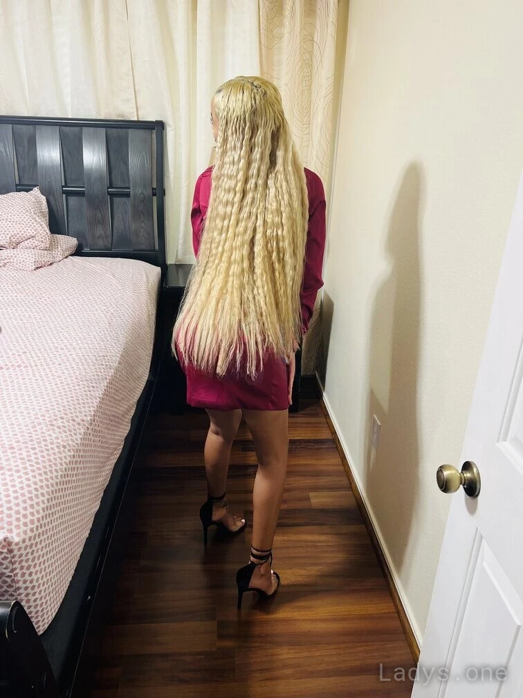 Crystal (23) – Call Girl & Independent Escort Service in Syracuse - Gallery Photo 5