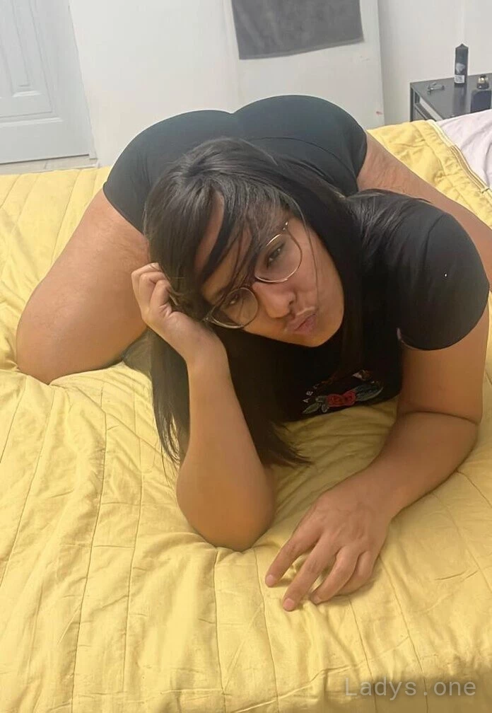 Nicolle (24) – Call Girl & Independent Escort Service in Syracuse - Gallery Photo 3