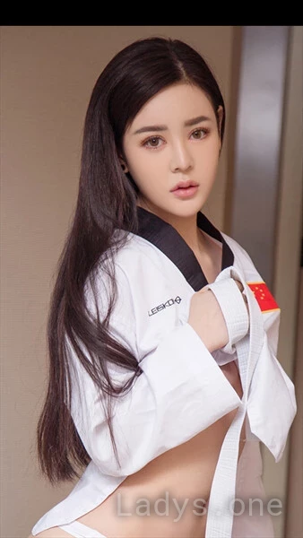 Suki (27) – Call Girl & Independent Escort Service in Taitung - Gallery Photo 3
