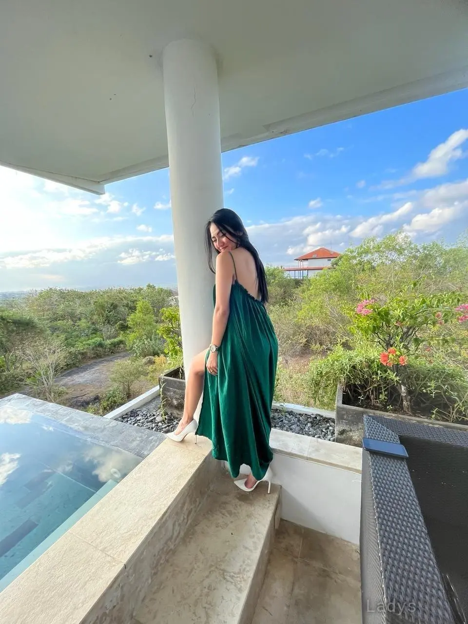 Viola (23) – Call Girl & Independent Escort Service in Tangerang - Gallery Photo 4