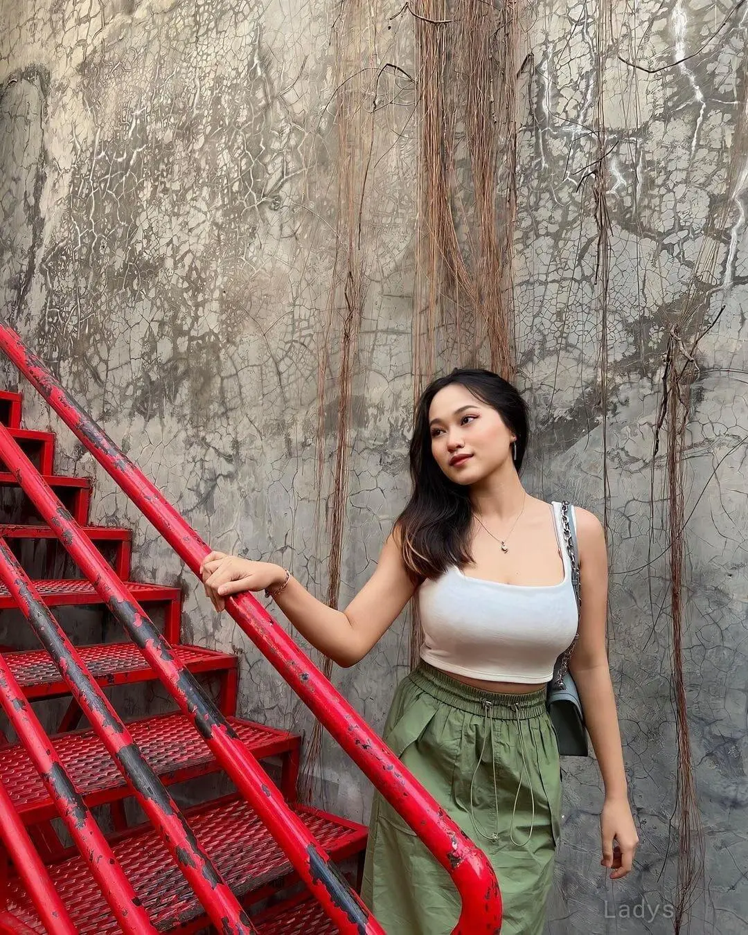 Selly (21) – Call Girl & Independent Escort Service in Tangerang - Gallery Photo 4