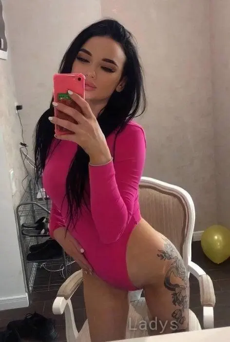 Katy (28) – Call Girl & Independent Escort Service in Tbilisi - Gallery Photo 4