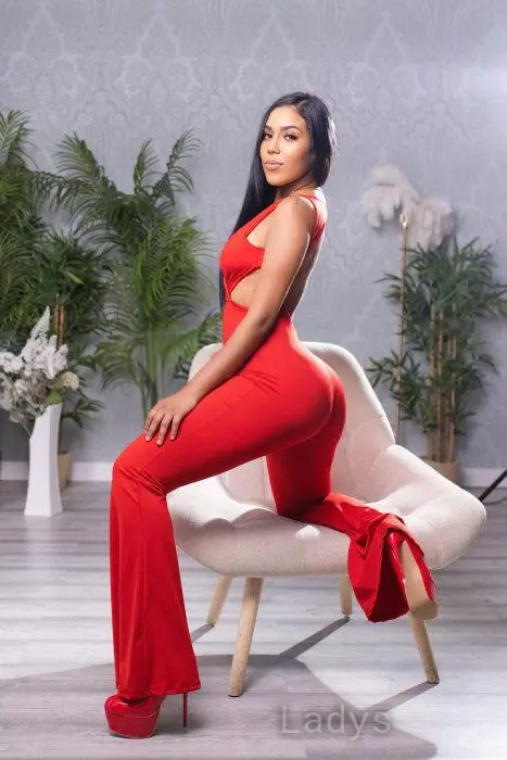 Cristal (20) – Call Girl & Independent Escort Service in Santa Cruz de Tenerife - Gallery Photo 4