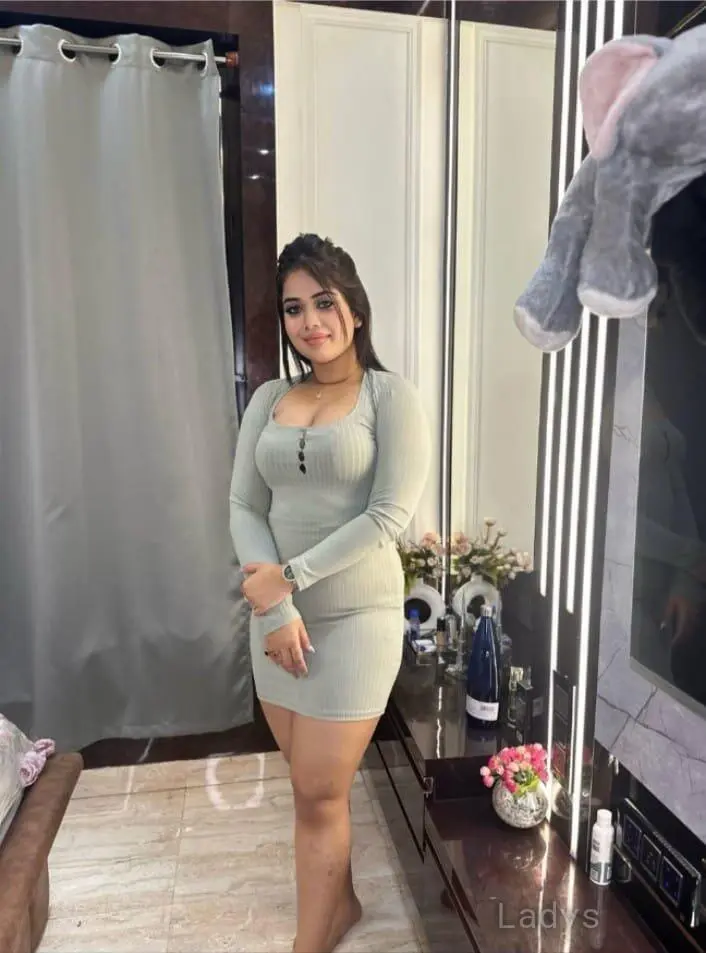 Carla (22) – Call Girl & Independent Escort Service in Thane - Gallery Photo 3