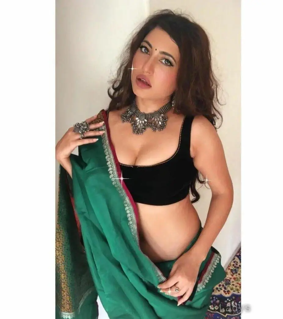 Neha Thane (23) – Call Girl & Independent Escort Service in Thane - Gallery Photo 2