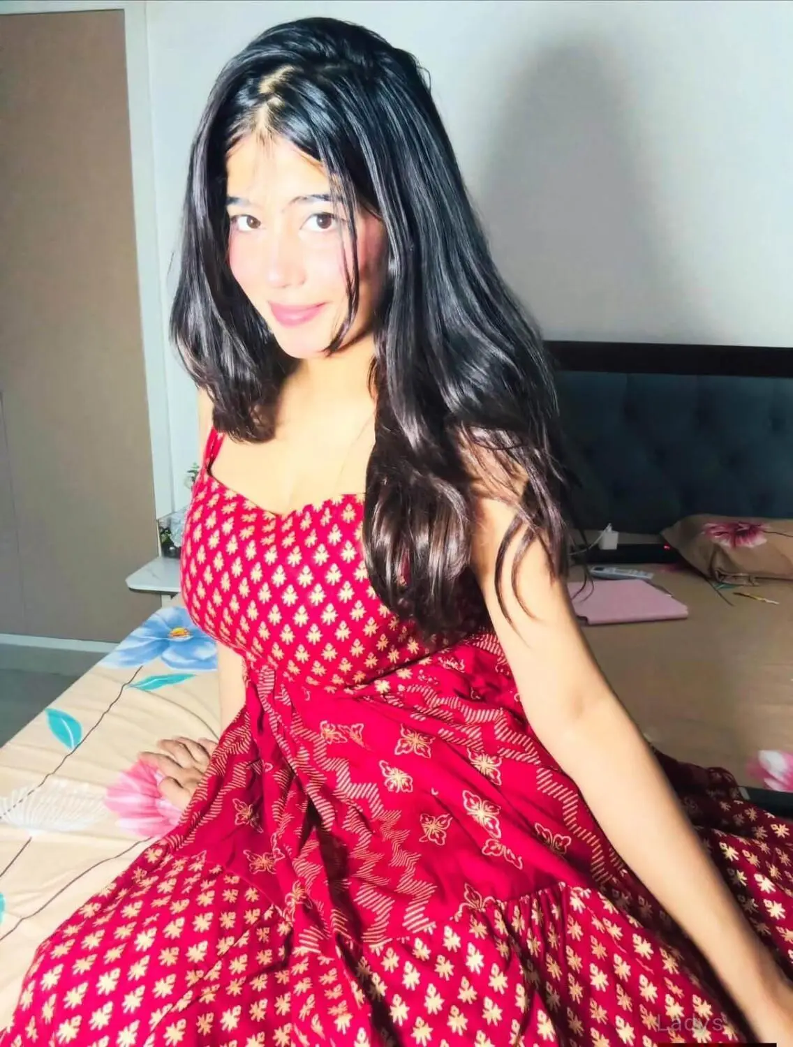 Cam Session (23) – Call Girl & Independent Escort Service in Thane - Gallery Photo 5