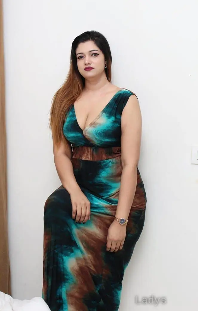 Monika (21) – Call Girl & Independent Escort Service in Thane - Gallery Photo 2