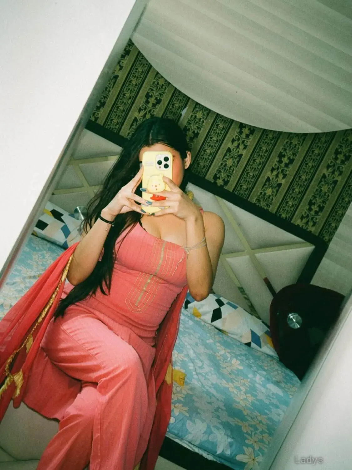 Cam Session (23) – Call Girl & Independent Escort Service in Thane - Gallery Photo 2