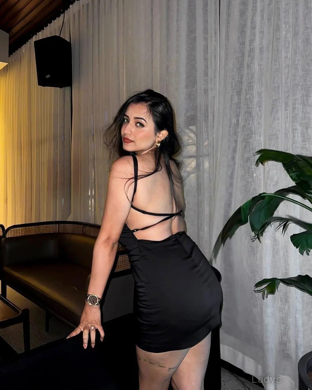 Valery (22) – Call Girl & Independent Escort Service in Thane - Gallery Photo 3