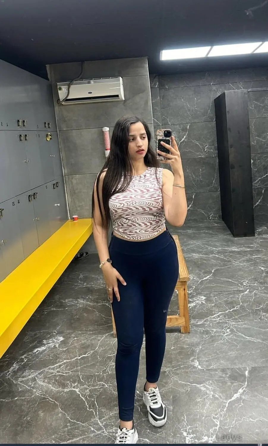 Bhumi (23) – Call Girl & Independent Escort Service in Thiruvananthapuram - Gallery Photo 6