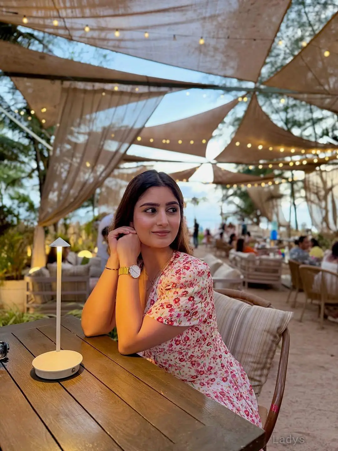 Sanam (23) – Call Girl & Independent Escort Service in Thiruvananthapuram - Gallery Photo 3