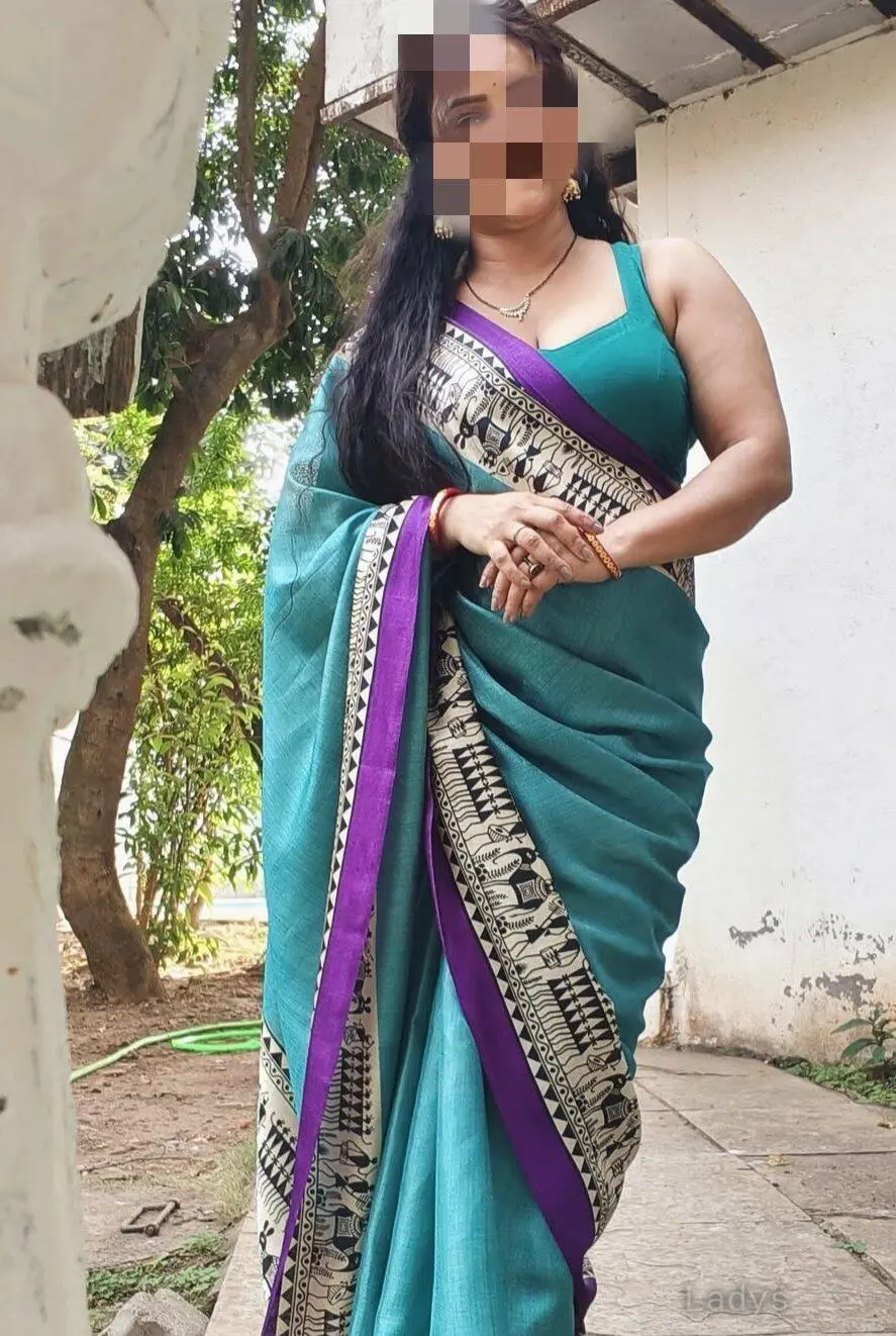Urvashi (29) – Call Girl & Independent Escort Service in Thrissur - Gallery Photo 2