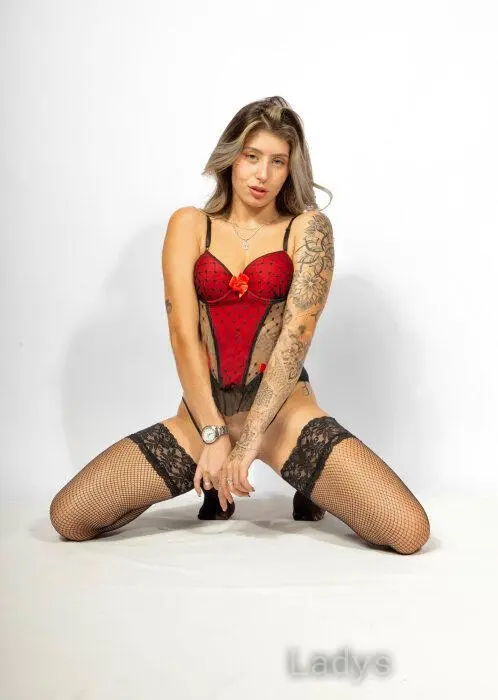 Giovanna Grigio (22) – Call Girl & Independent Escort Service in Toledo - Gallery Photo 4