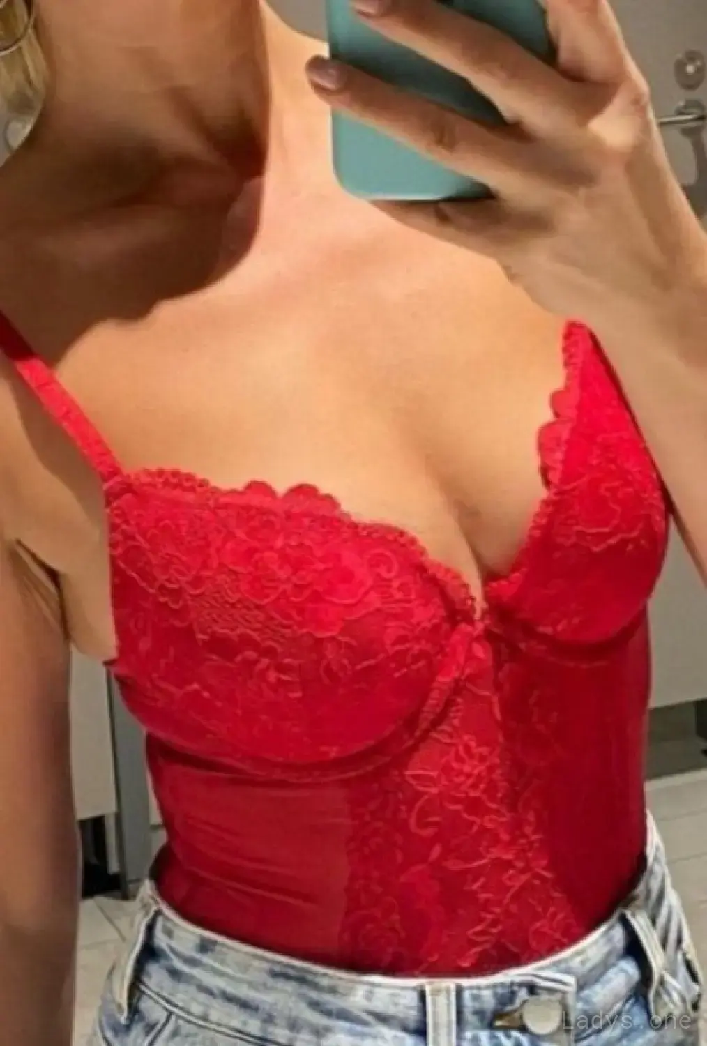 Alexia (35) – Call Girl & Independent Escort Service in Tornio - Gallery Photo 2