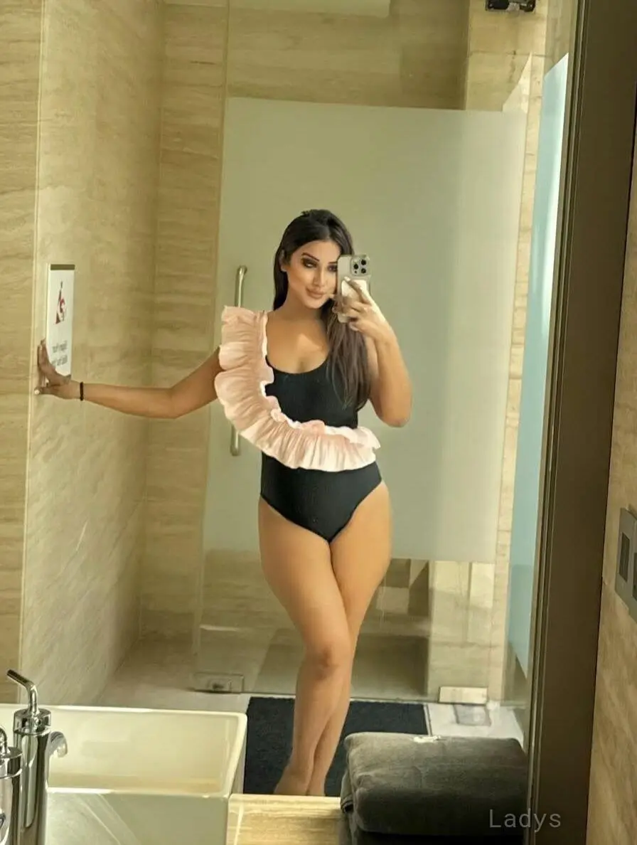 Marni (23) – Call Girl & Independent Escort Service in Trang - Gallery Photo 4