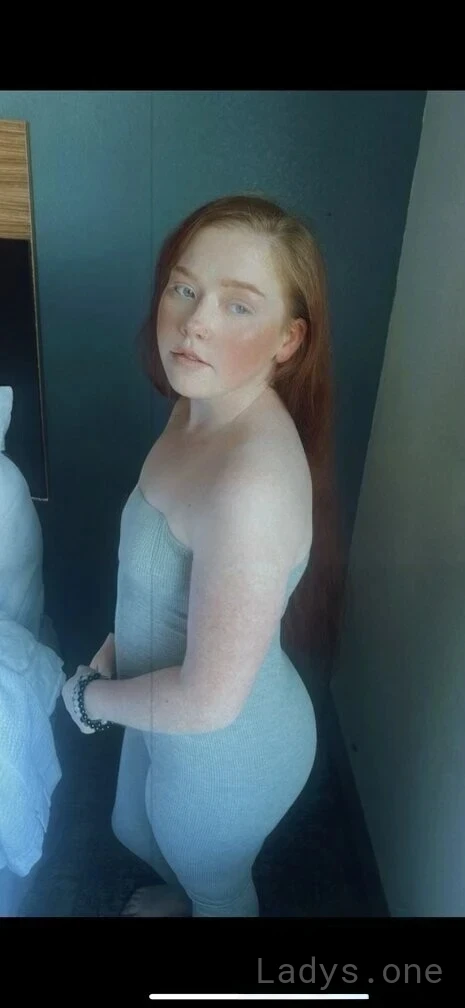 Rebecca (20) – Call Girl & Independent Escort Service in Tri-Cities - Gallery Photo 4