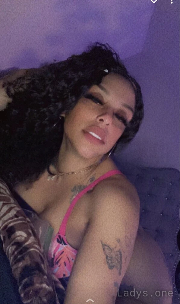 Avy (26) – Call Girl & Independent Escort Service in Tucson - Gallery Photo 3
