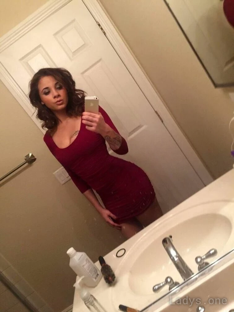 Tiffany Sparkz (25) – Call Girl & Independent Escort Service in Tucson - Gallery Photo 2