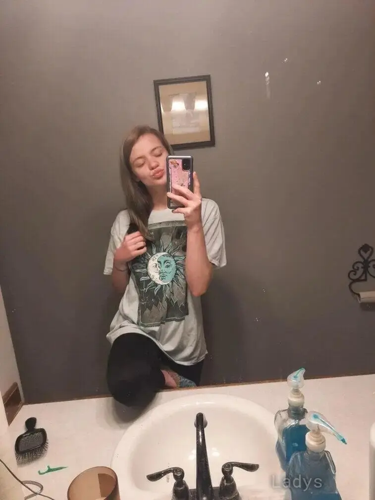 Shelby Kendall (24) – Call Girl & Independent Escort Service in Tucson - Gallery Photo 2