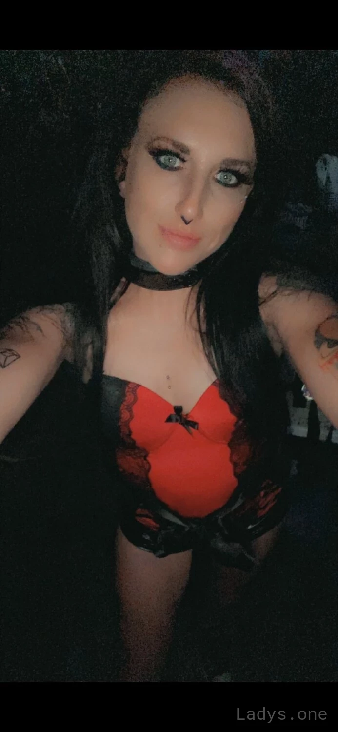 Nikkiflamexoxo (28) – Call Girl & Independent Escort Service in Tulsa - Gallery Photo 3