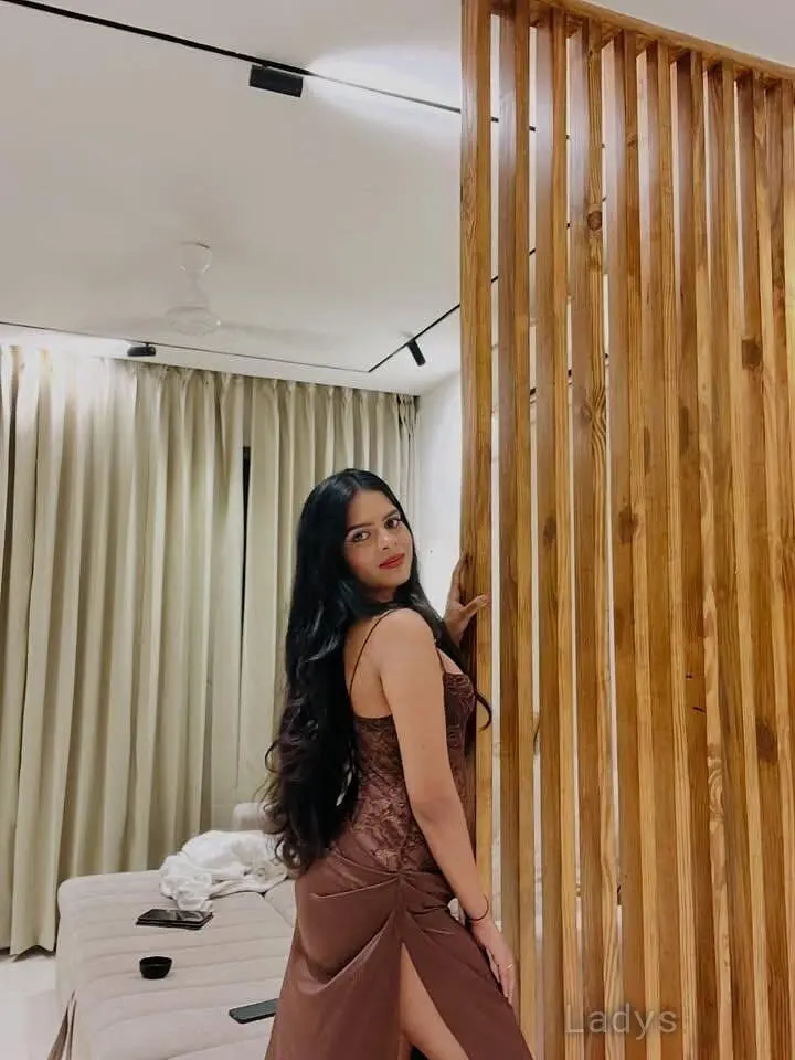 Poonam (21) – Call Girl & Independent Escort Service in Udaipur - Gallery Photo 4