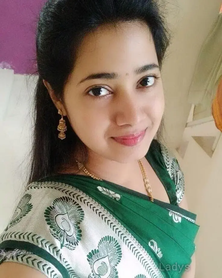 Ankita Patel (23) – Call Girl & Independent Escort Service in Ulhasnagar - Gallery Photo 5