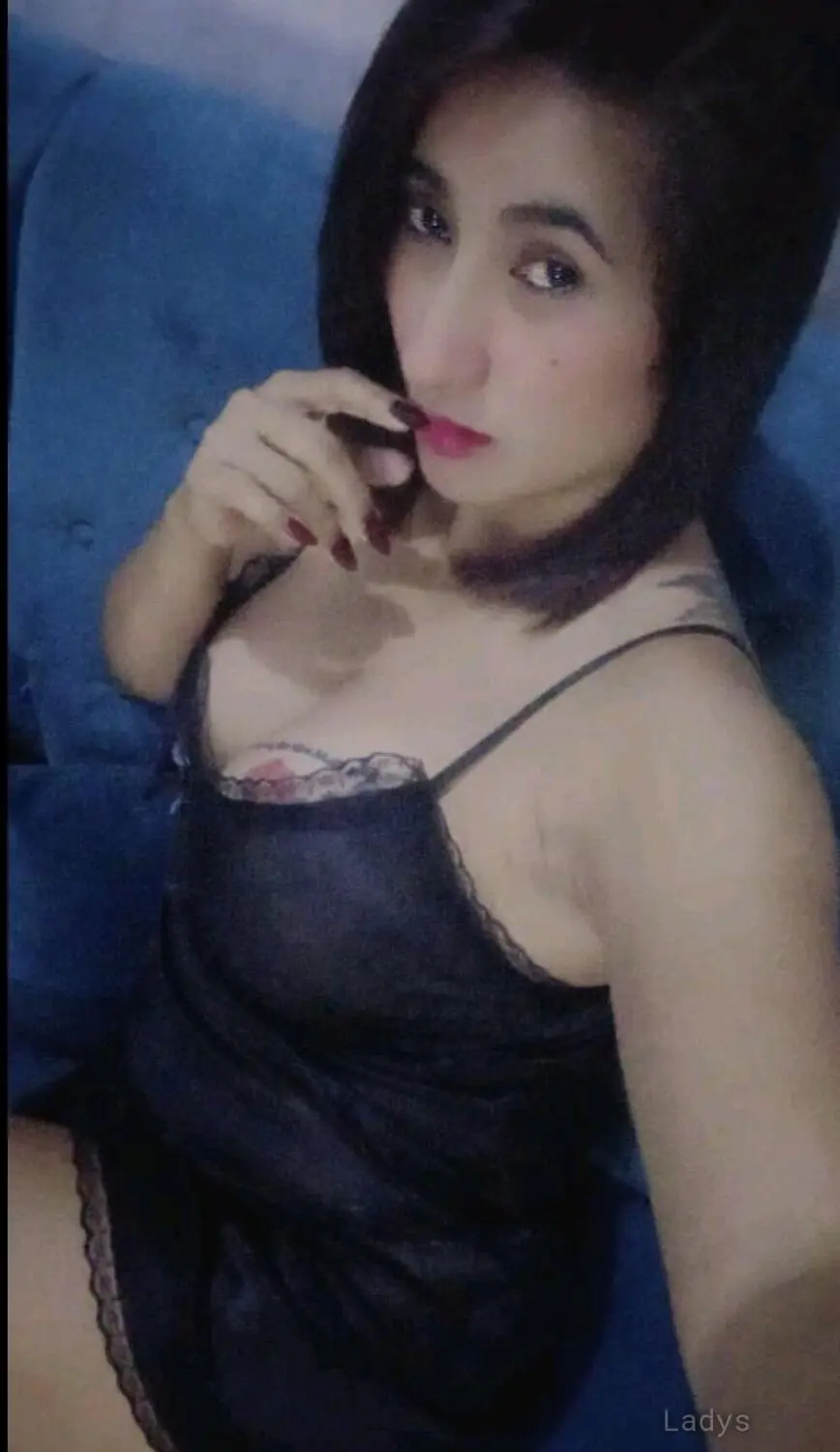 Uma (24) – Call Girl & Independent Escort Service in Umm Bab - Gallery Photo 5