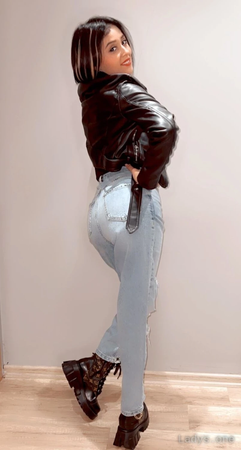 Wdad (19) – Call Girl & Independent Escort Service in Şanlıurfa - Gallery Photo 5