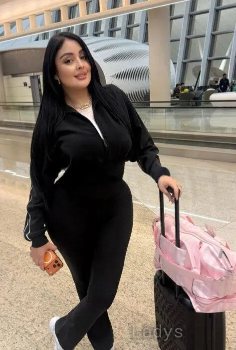 Jasmine (24) – Call Girl & Independent Escort Service in Abu Dhabi - Gallery Photo 4