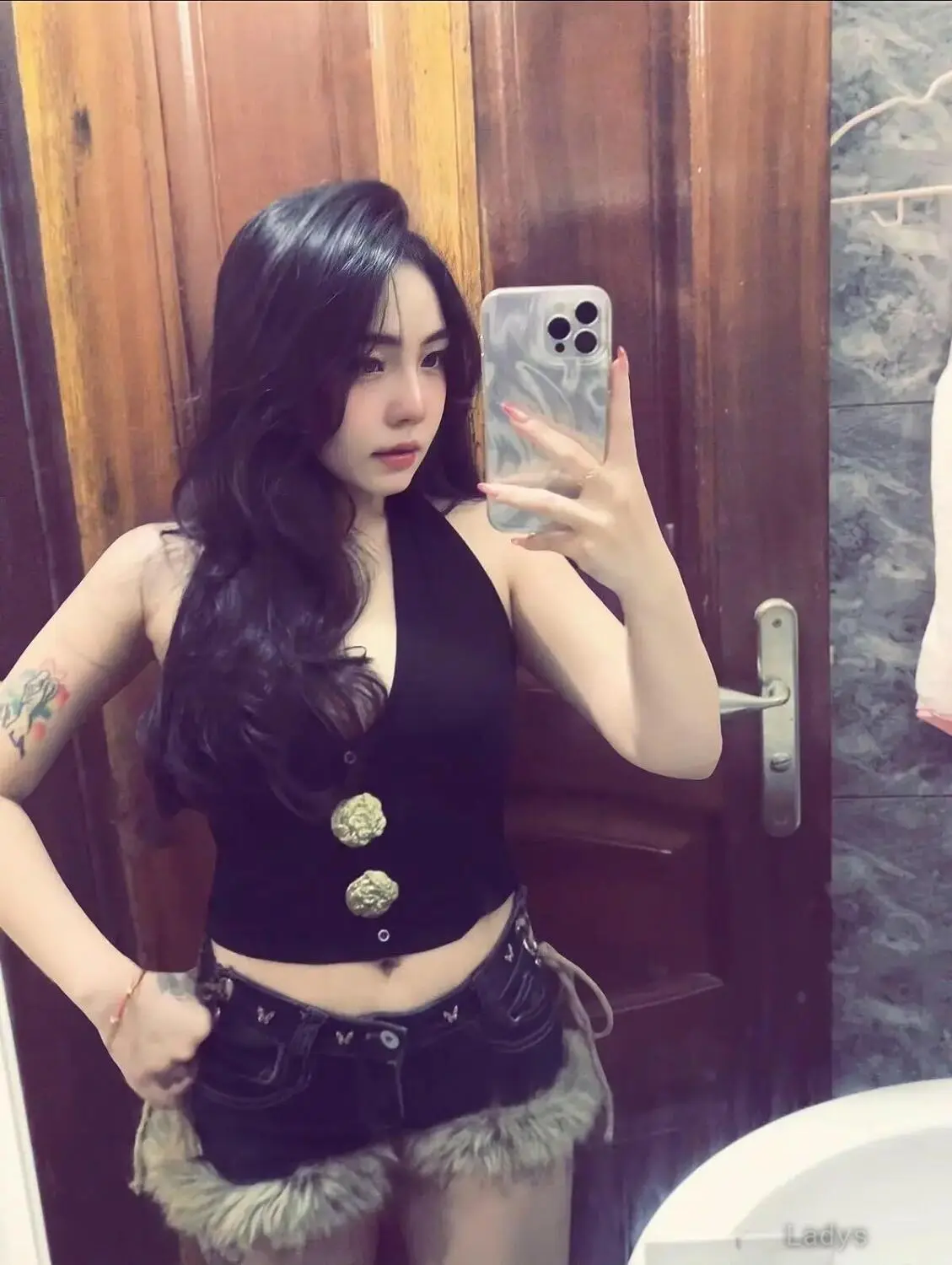 Emma (23) – Call Girl & Independent Escort Service in Al Hufūf - Gallery Photo 3