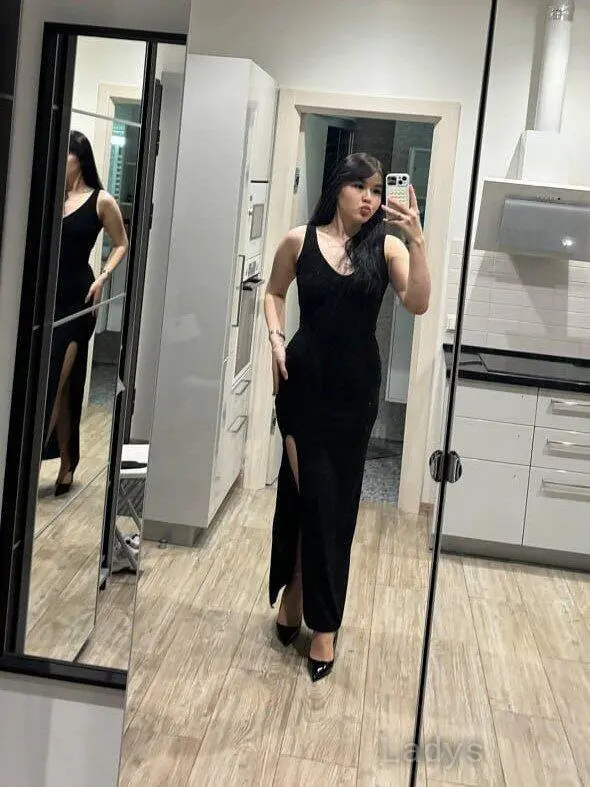 Fila (24) – Call Girl & Independent Escort Service in Bangkok - Gallery Photo 2