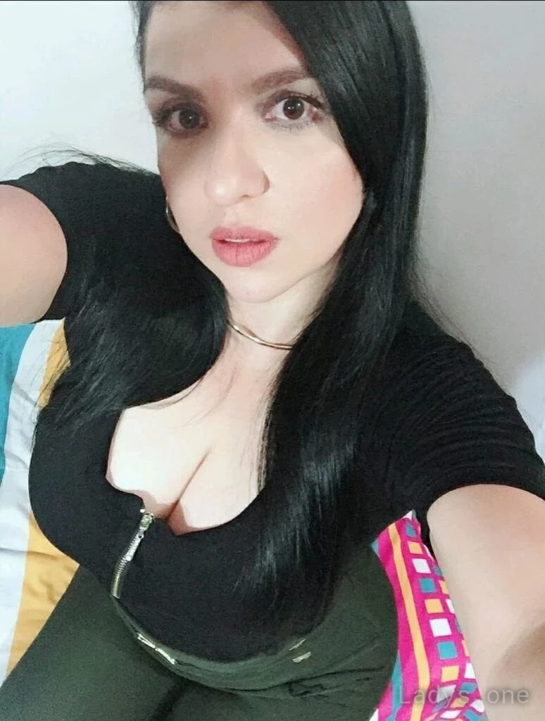 Latin Colombian (26) – Call Girl & Independent Escort Service in Al Riffa - Gallery Photo 3