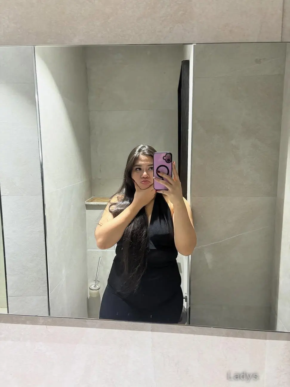 Soni (23) – Call Girl & Independent Escort Service in Phra Nakhon Si Ayutthaya - Gallery Photo 2