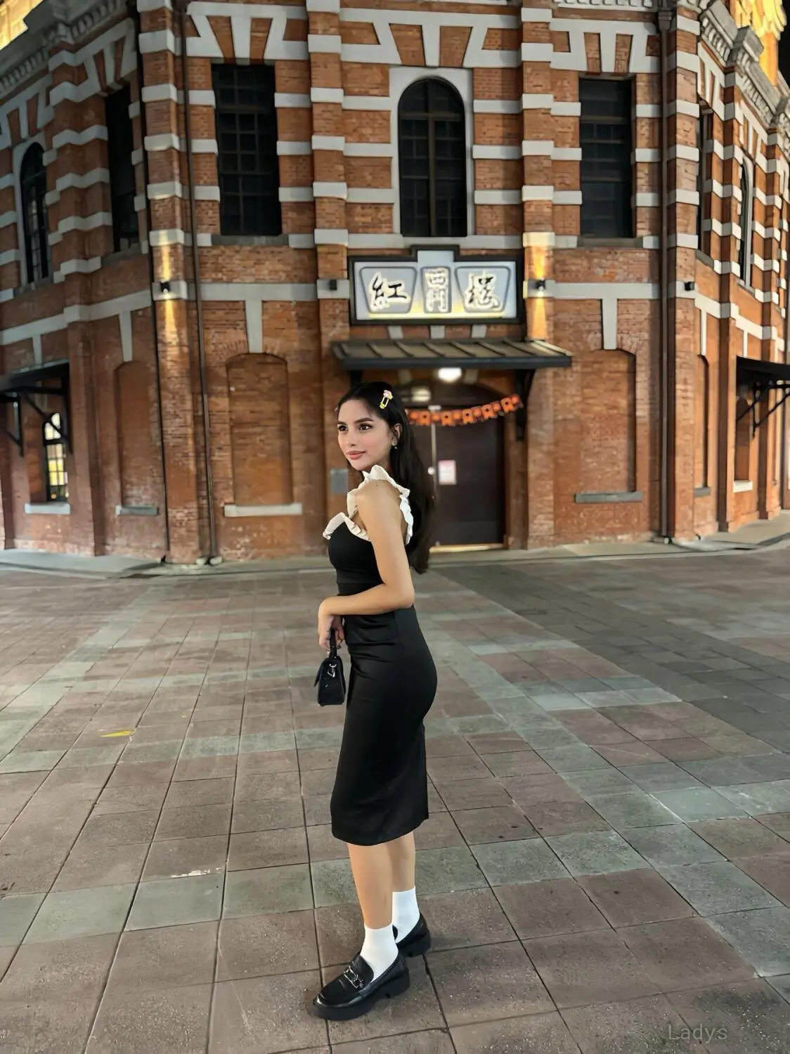 Naomi (19) – Call Girl & Independent Escort Service in Hat Yai - Gallery Photo 6